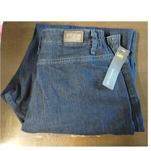 Lee NWT Women's Size 14 Short Relaxed Fit Tapered Leg Mid-Rise Denim Blue Jeans